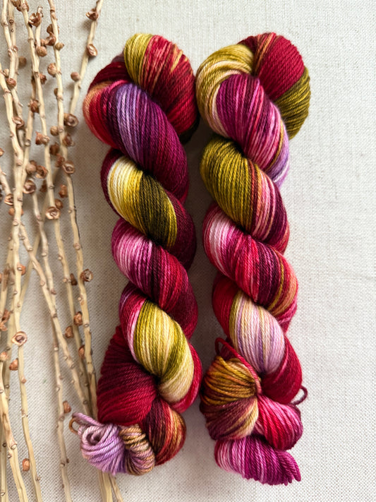 Velveteen Chair SW Merino Nylon 50g Skein