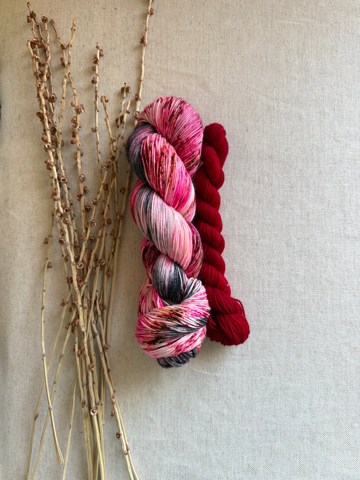 Bed of Roses Sock Set