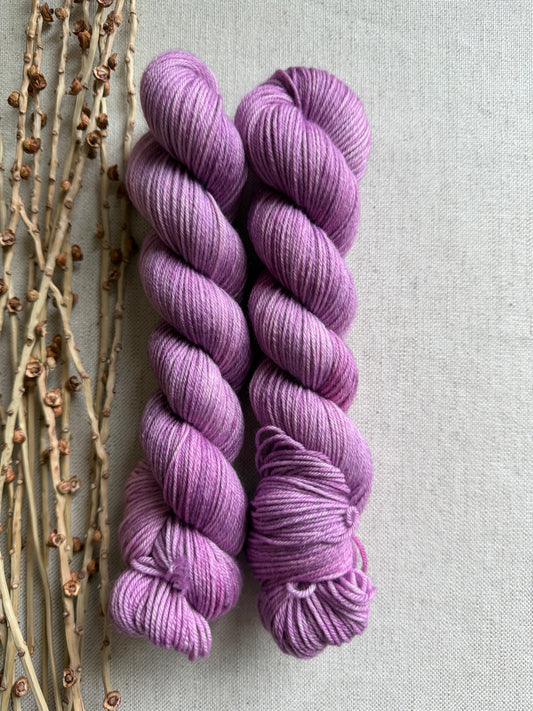 Rose SW Merino Nylon 50g Skein