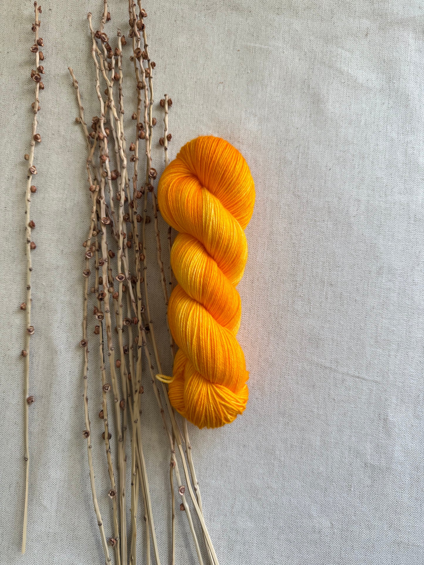 Saffron 100g Skein