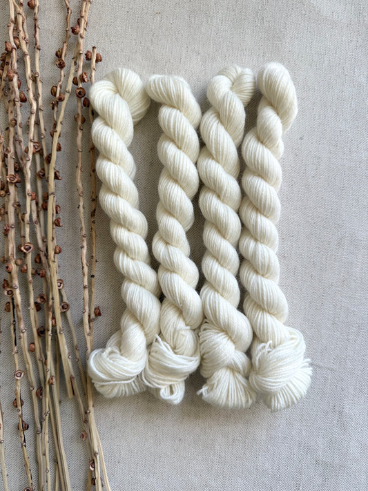 Vanilla - SW Wool Recycled Nylon Mini Skein