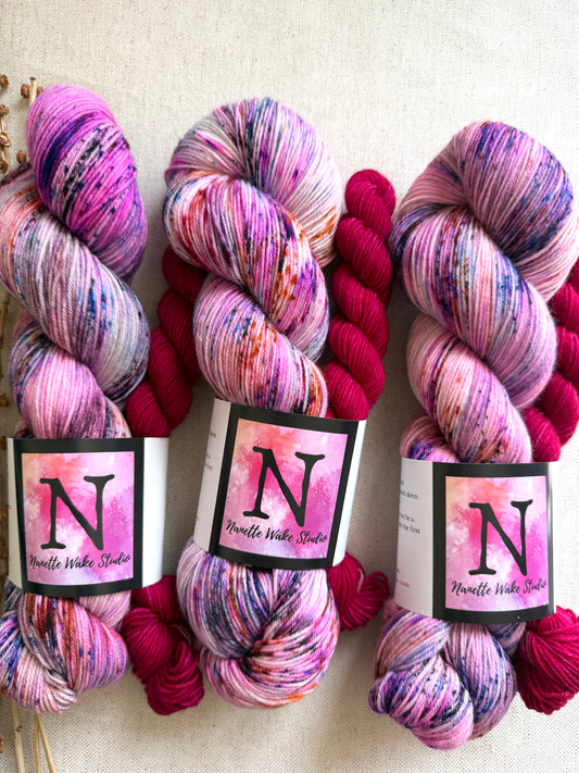 Far Out!! Sock Set