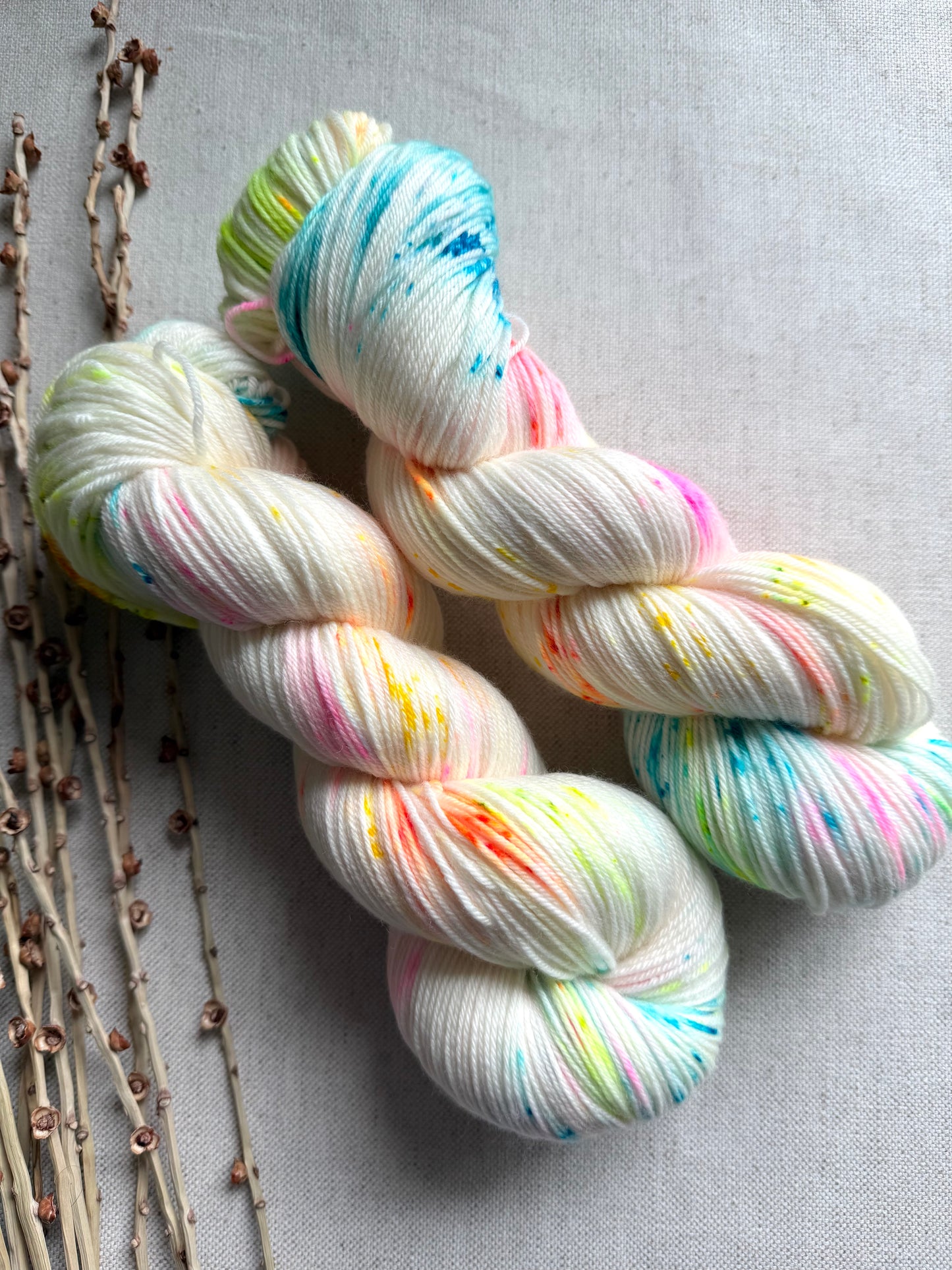 Light UP The Palm Tree 100g SW Merino Nylon