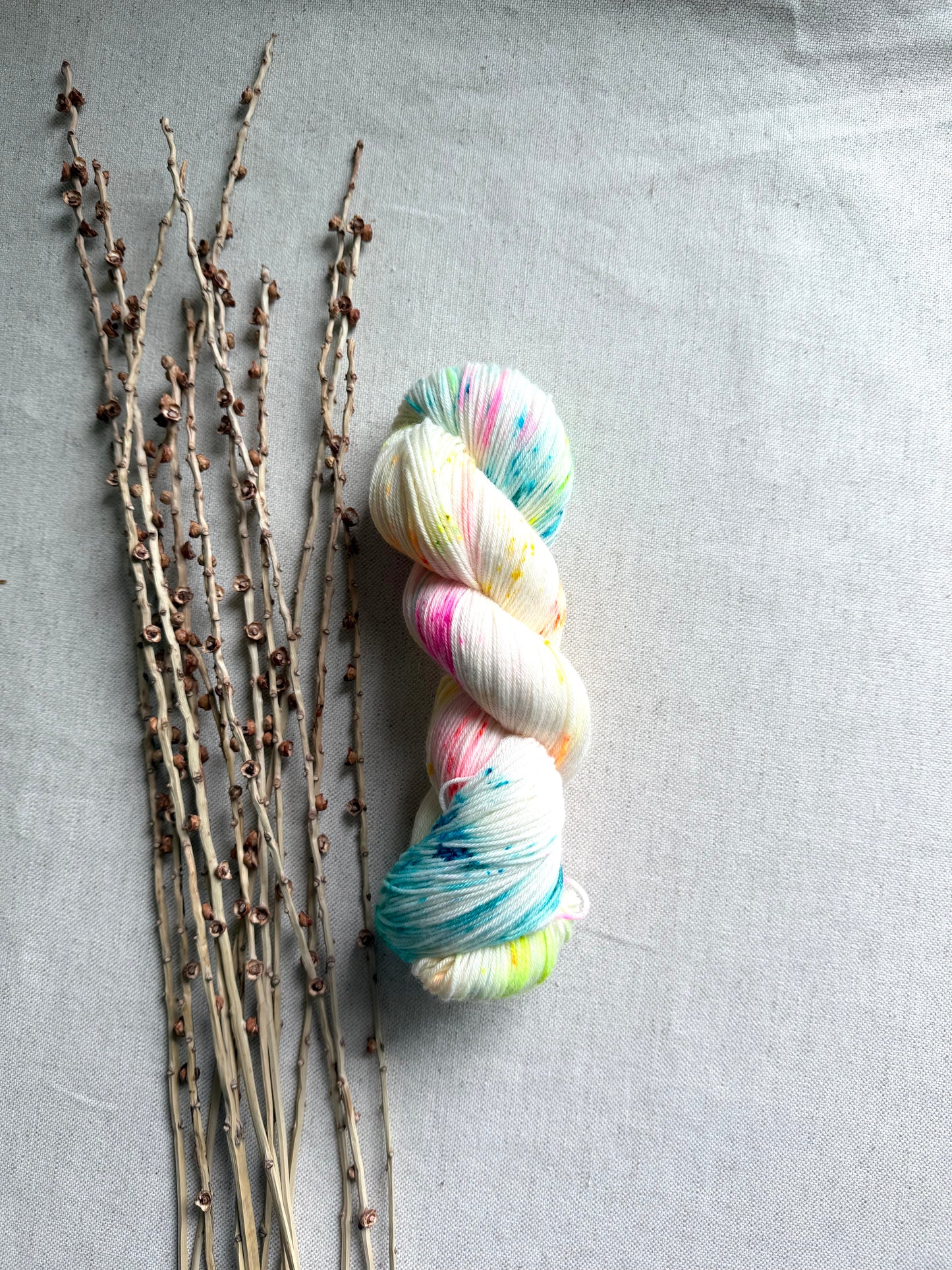Light UP The Palm Tree 100g SW Merino Nylon