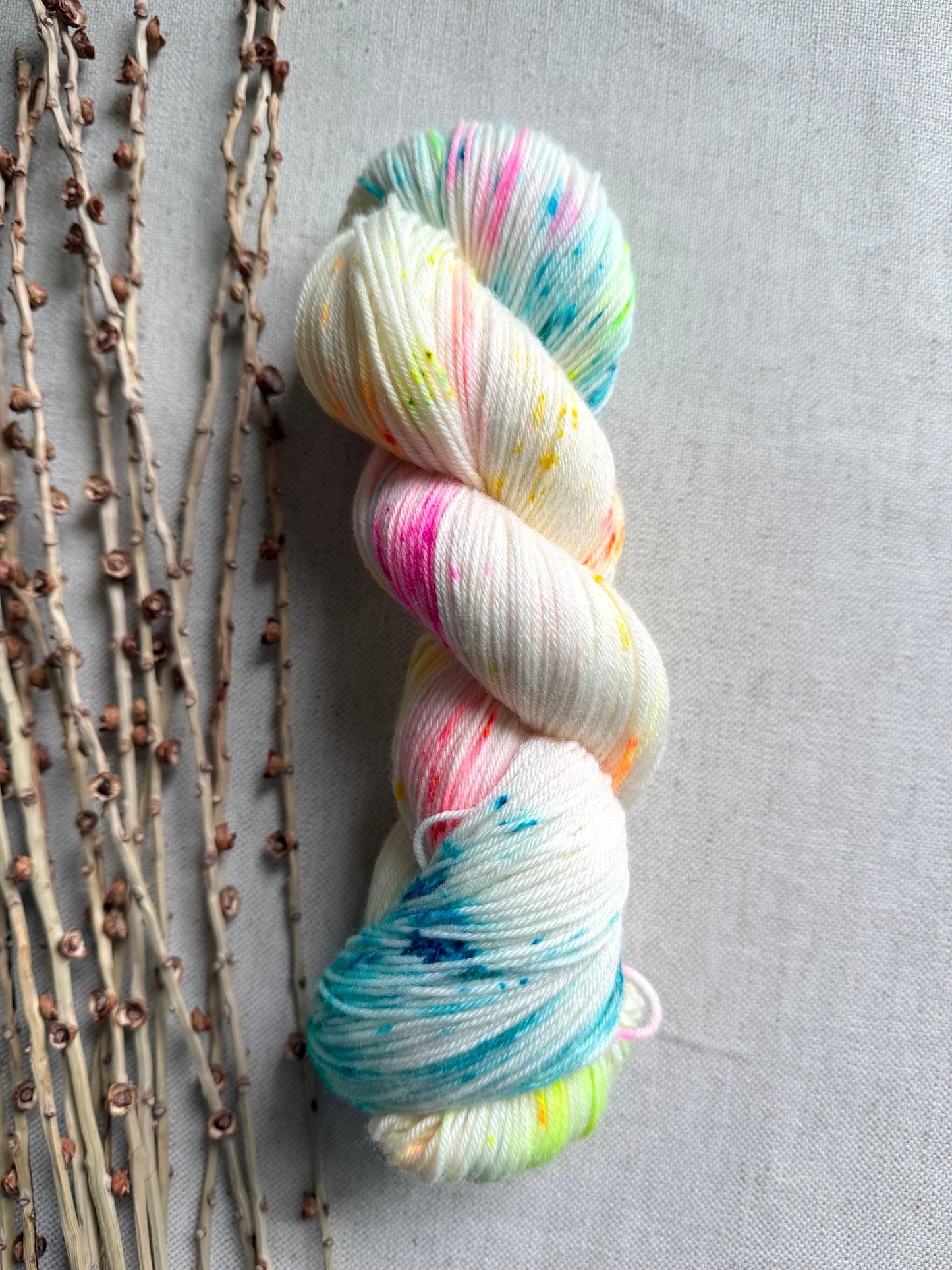 Light UP The Palm Tree 100g SW Merino Nylon