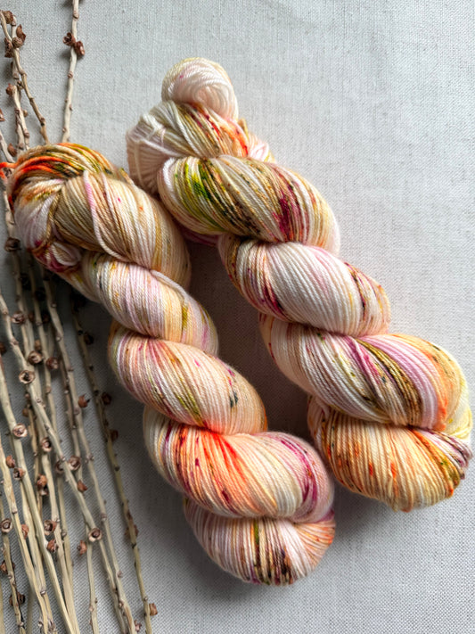 Garden Wedding 100g SW Merino Nylon