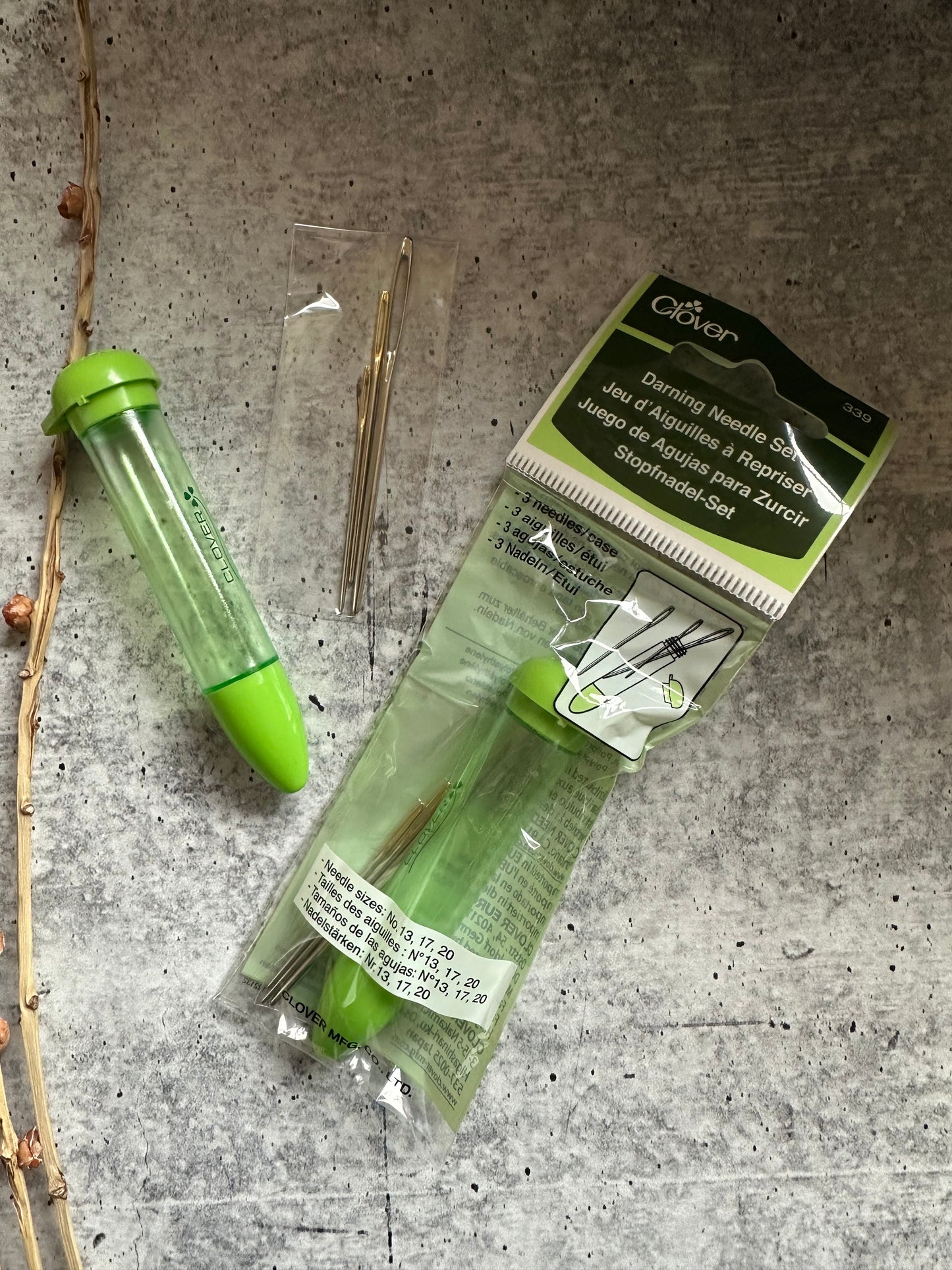 Clover Jumbo Darning Needle Set