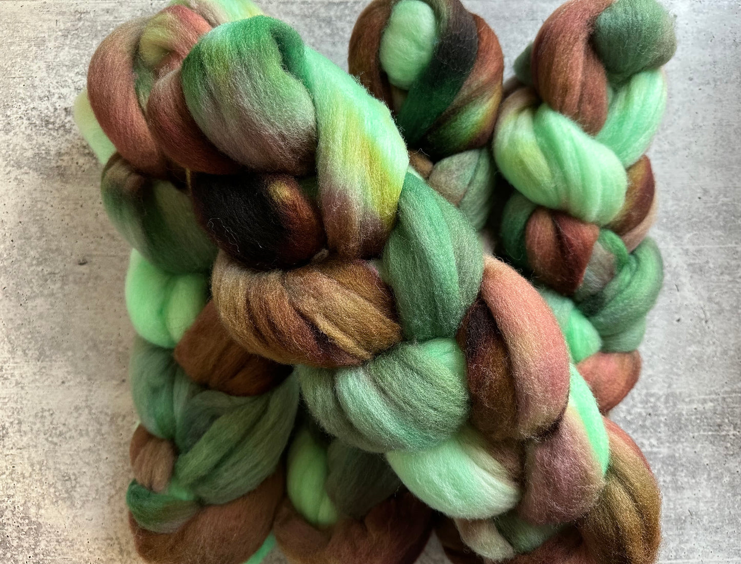 Chocolate Mint Chip Cormo Top Spinning Fiber