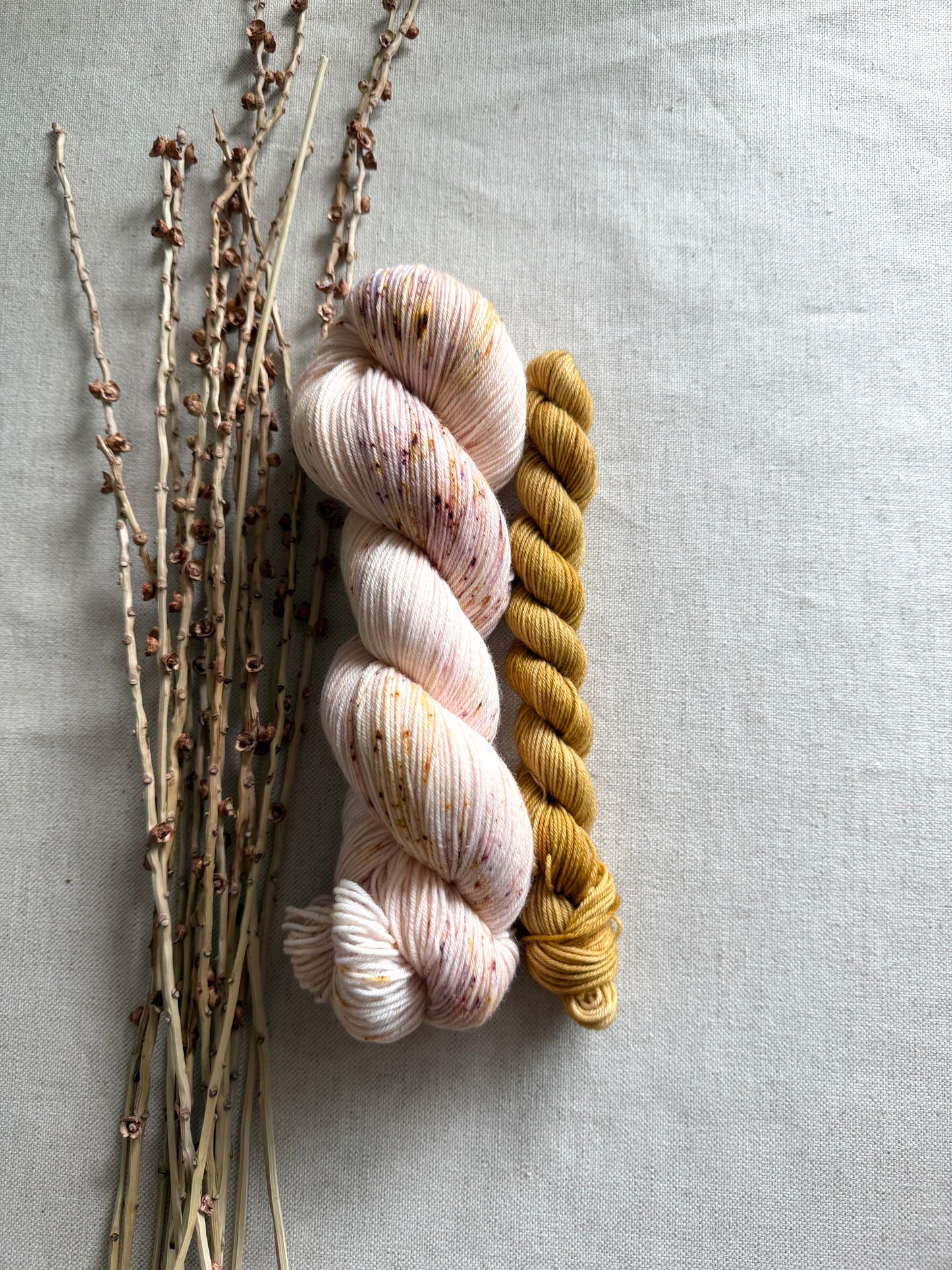 Marshmallow Creme Sock Set