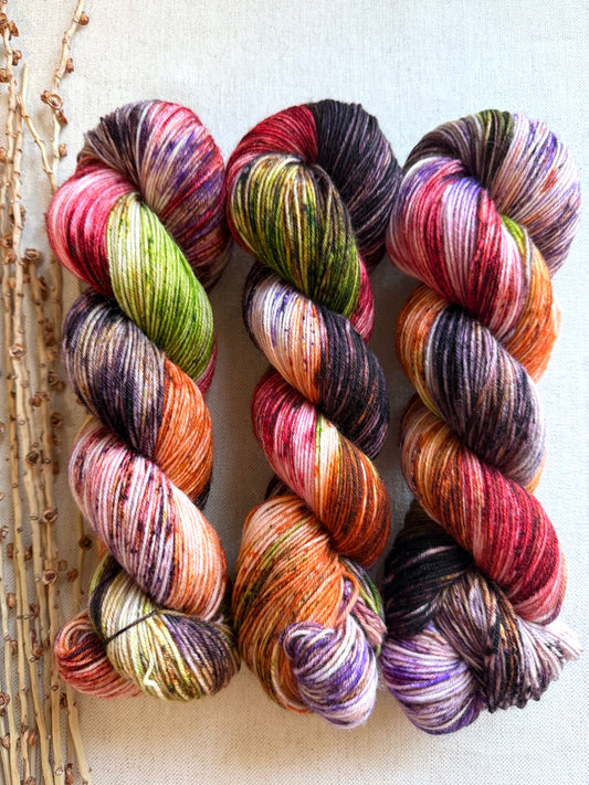 Grandma's Curtains - SW Wool Recycled Nylon 100g