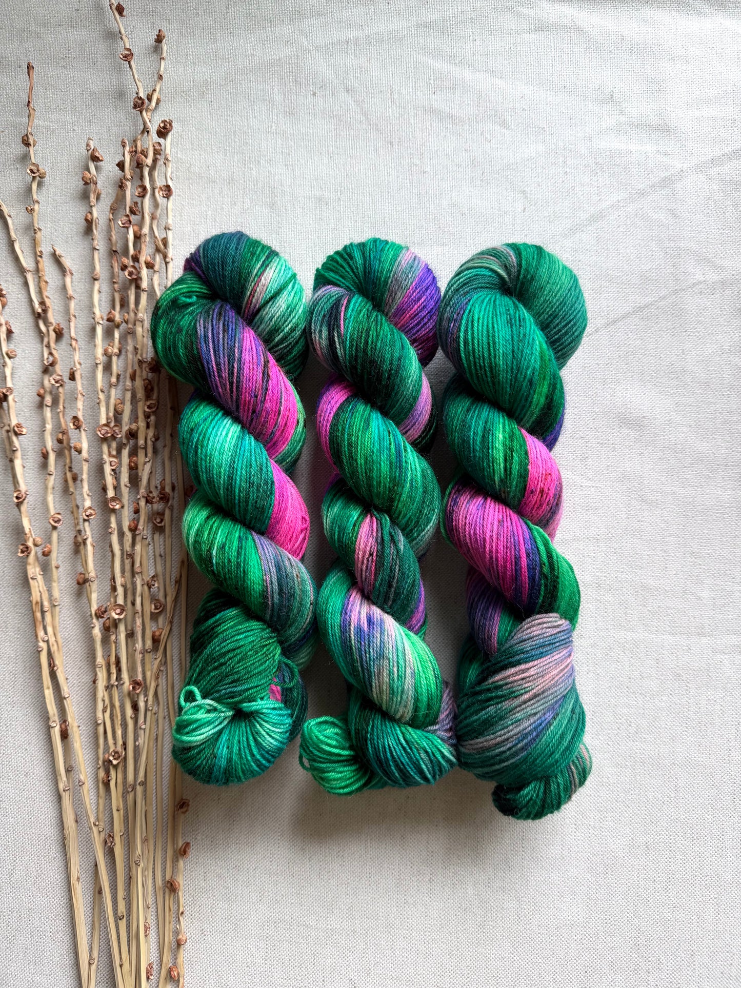 Silk Flowers - SW Wool Recycled Nylon 100g
