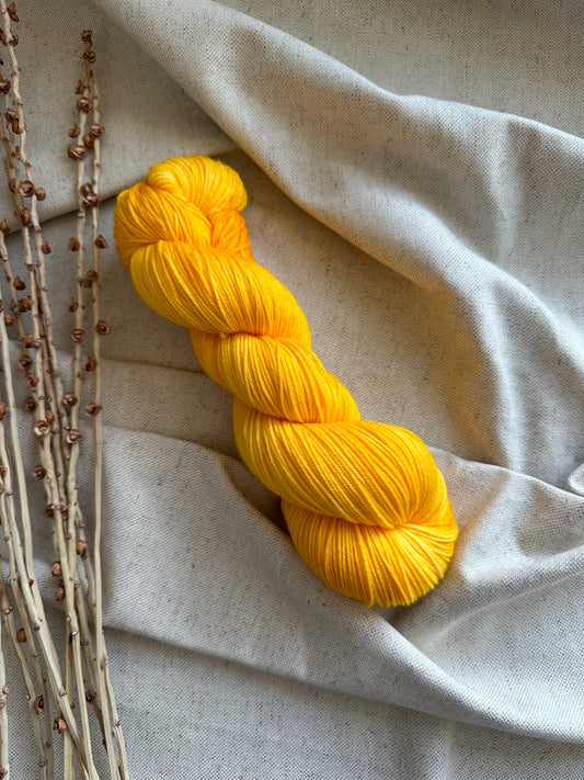Saffron SW Merino Nylon Yarn