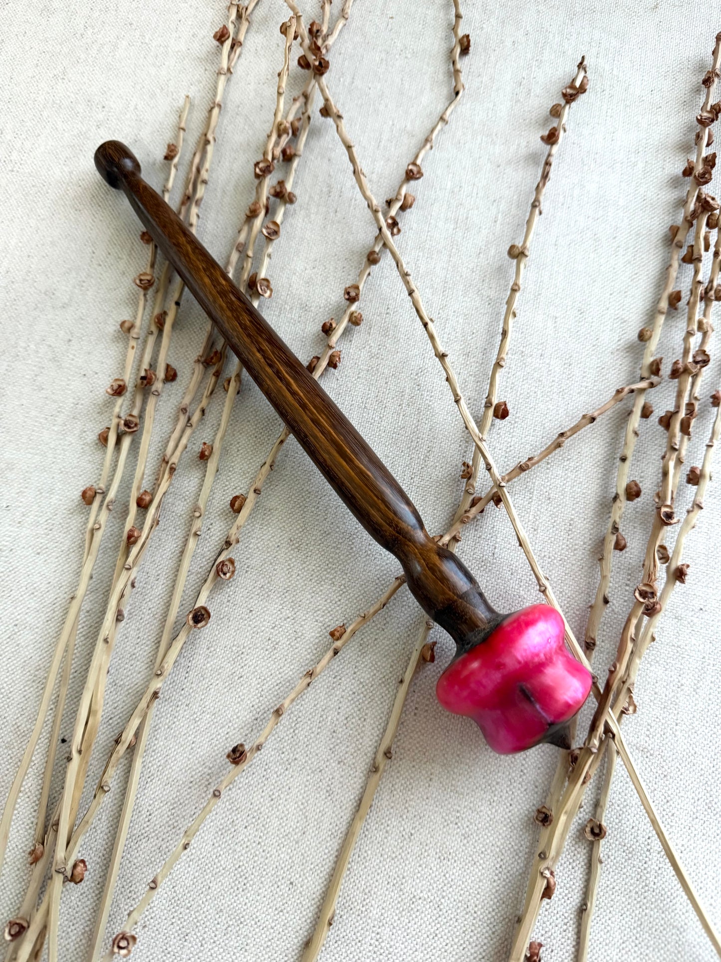 Goncalo Alves With Neon Pink Resin Support Spindle