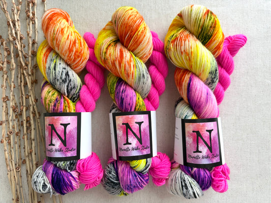 Witchiepoo Sock Set