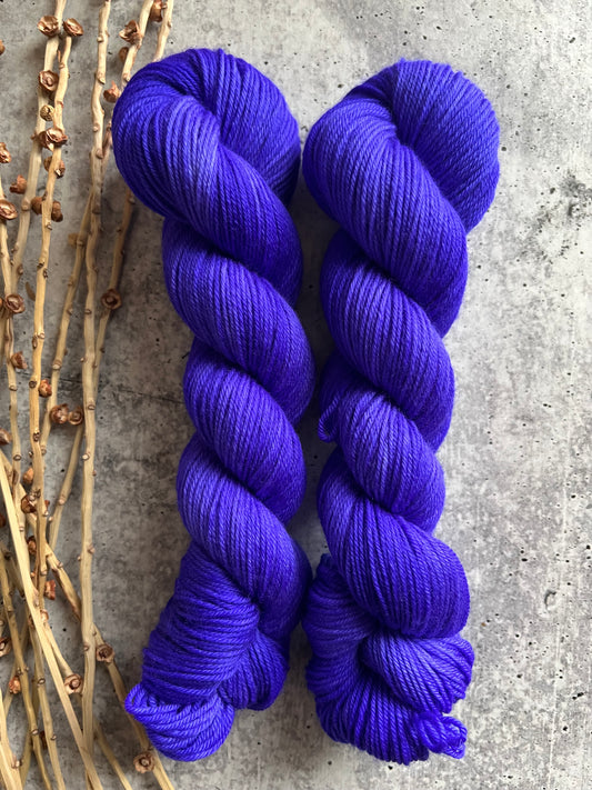 Intense Violet SW Merino Nylon 50g Skein